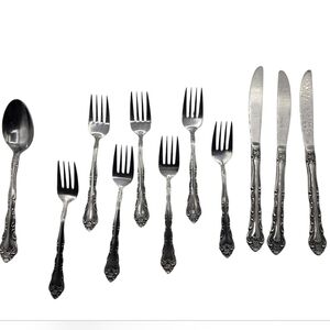 Sears Roebuck LAKEWOOD Tradition Stainless USA / Oneida Silverware Forks Knives
